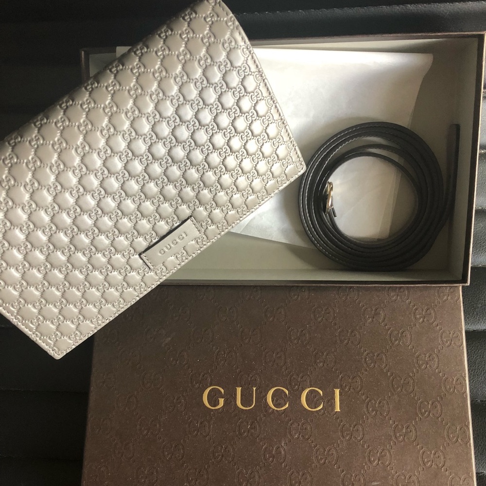 Gucci Wallet on a chain